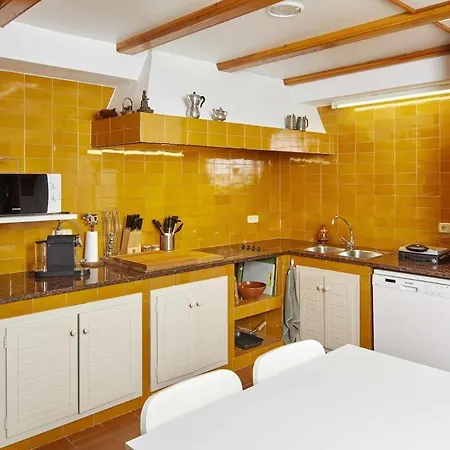 Rural House With Pool In Cassa De La Selva * Vilobi D'onyar